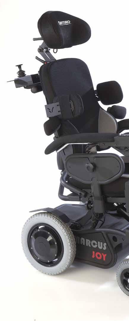 MARCUSJOY Carrozzina polifunzionale elettronica Electronic multi-purpose tilting wheelchair Marcus Joy è la carrozzina elettronica con seggiolone polifunzionale regolabile elettronicamente.