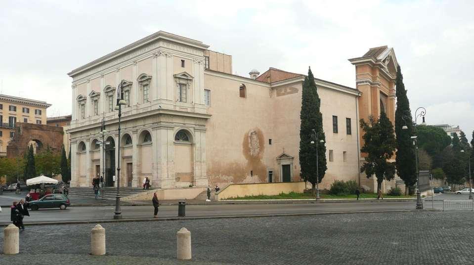 Il Pontificio Santuario della Scala Santa di Domenico Fontana (1589). È conservata la Scala Santa - salita da Gesù per raggiungere dove Ponzio Pilato lo interroga prima della crocifissione.