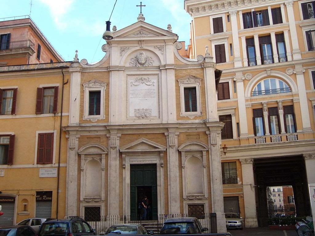 L Oratorio del Crocefisso di Giacomo della Porta, 1568 (Rione Trevi): ospitava le