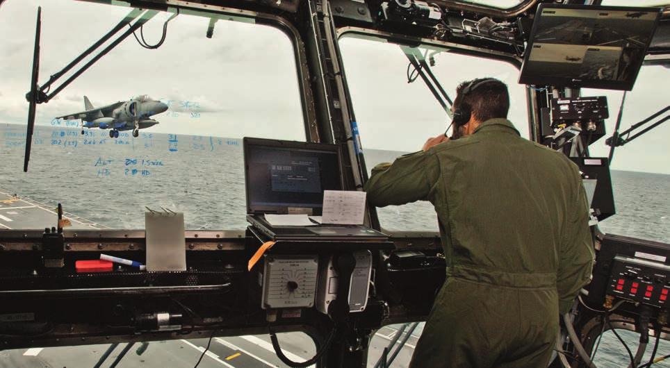 Ad Algeri, il Gruppo Navale è stato raggiunto dal capo di stato maggiore della Marina, ammiraglio di squadra Giuseppe De Giorgi, il quale ha accolto a bordo di nave Cavour l omologo algerino, gen.