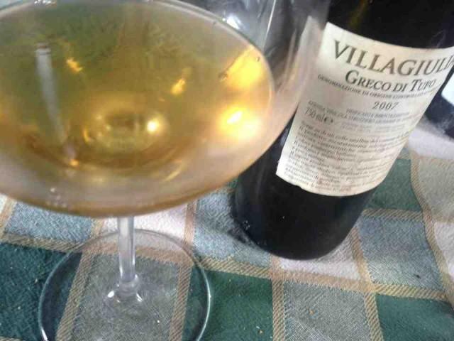 Villa Giulia 2007 Struzziero Scheda del 27 settembre 2015. Due anni fa questo bianco dimenticato in cantina ci colpì spingendoci a dare addirittura 90/100.