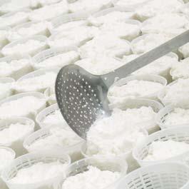 Da consumare fresca, entro pochi giorni dalla produzione, la ricotta è