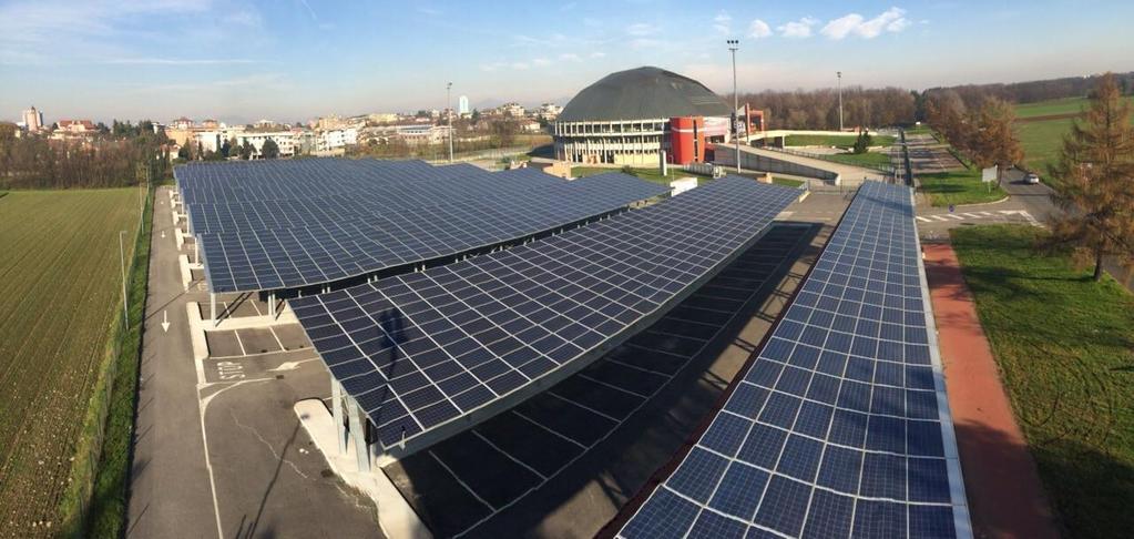 Con circa 20 MW di impianti fotovoltaici, UNET è in grado di produrre più di 20.000.