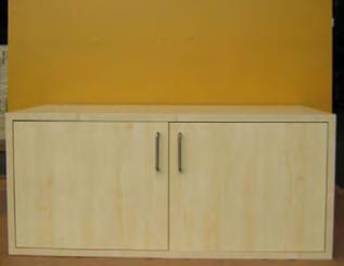 Cassettiera Chest of drawers CAS Struttura in legno rivestita in nobilitato, formica