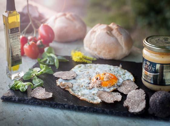 Uova e tartufo Le uova al tartufo sono un secondo piatto veloce e delizioso, una ricetta di una semplicità estrema che però, grazie all aggiunta del tartufo bianco o del tartufo nero, diventa subito