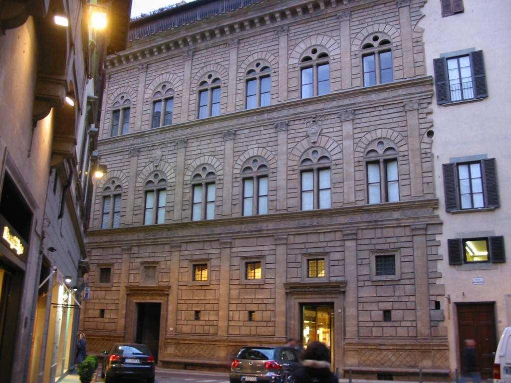 PALAZZO RUCELLAI (Leon Battista Alberti, 1446 1451