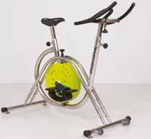Pedale resistivo in polietilene, dal design studiato per rendere più fluida ed efficace la pedalata.