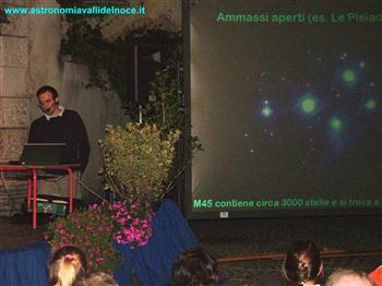 Conferenza La conferenza verterà su argomenti o di carattere astronomico di base, come stelle, galassie, pianeti, etc.