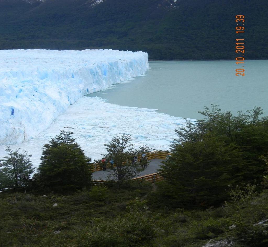 ESPLORANDO L ARGENTINA ARGENTINA Località Buenos Aires, Puerto Madryn, Ushuaia, El Calafate, Salta, Cafayate,