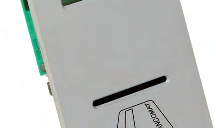 manuale Frontale in alluminio anodizzato argento con display LCD retro illuminato di indicazione degli stati operativi Dimensioni del frontale: mm 200 x 105 x 5 Dimensioni