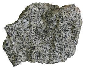Nella rocce intrusive, il magma si trova dentro la crosta, circondato da altre rocce che fanno da isolante termico, il raffreddamento avviene in tempi