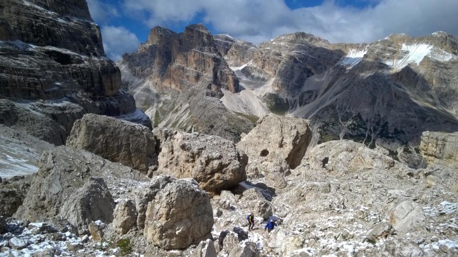 I processi esogeni dipendono inoltre da altre caratteristiche : Tipologia di rocce coinvolte (+