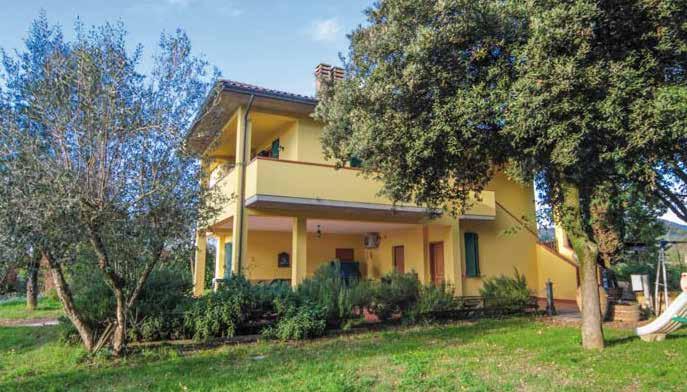 Tiber and only a stone s throw from the beautiful nature reserve, Oasi di Alviano.
