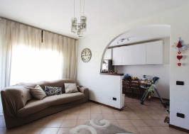 Rubano - Villaguattera Recente appartamento di 110 mq su 2 livelli, composto da: ampio soggiorno, cucina separata abitabile, 2 camere