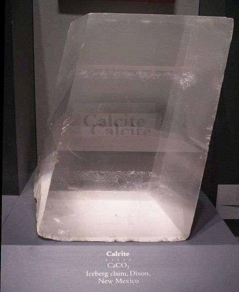 (3) calcite CaCO3 Minerale tipico di origine sedimentaria, sia per precipitazione