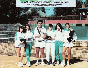 1972-2005 163 Il Tennis Club Napoli campione d Italia a squadre, under 16 femminile.