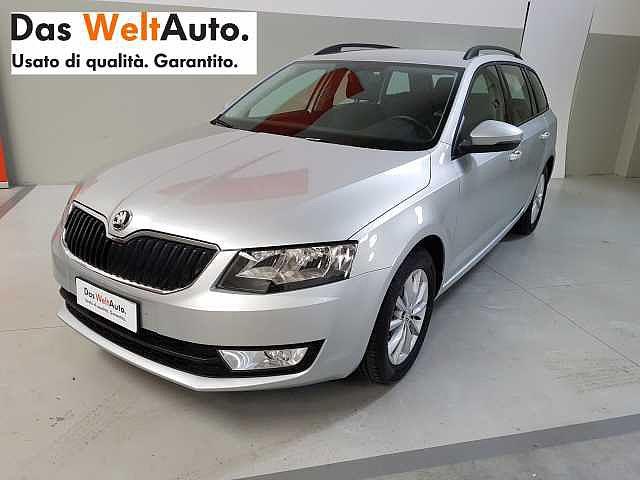 Skoda Octavia 1.0 TSI Wagon Executive Octavia 3ª serie Immatricolazione: 1/ 2017 KM: 7700 Carrozzeria: Station Wagon Cilindrata: 999 automatico bizona Prezzo: 15.