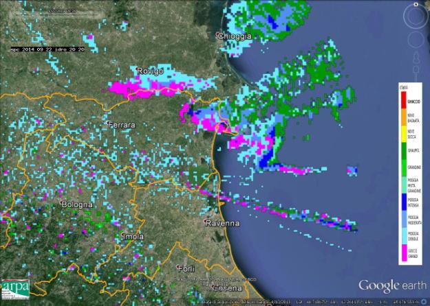 è stata riportata dai media una grandinata intensa a Venezia) e in misura minima il territorio emiliano-romagnolo.