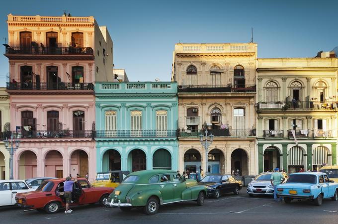 CUBA Dall'Havana a Santiago dal 19 al 29 Novembre 2016 11 giorni / 9 notti Un viaggio che percorre l'intera Cuba per scoprire il fascino di