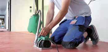GROOVER: Fresare senza polvere. GROOVER fresa le fughe di saldatura nei rivestimenti da pavimento in PVC-P, PE e linoleum, anche di elevato spessore e durezza.