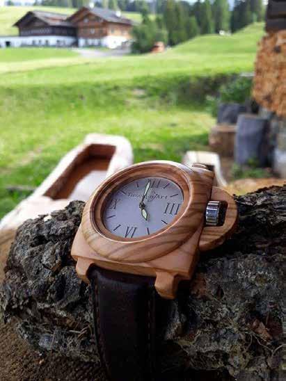 CASI DI SUCCESSO CON RM-EASYSTEP3D Tuscany Art Watch La passione per il legno: questo è quello che unisce Enrico ed Ettore che molti definiscono gli artigiani del legno.