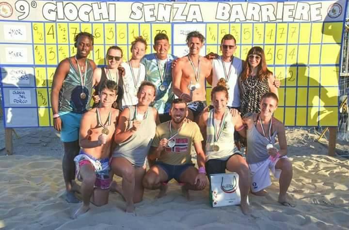 Giochi senza barriere, vince Arcobaleno San Benedetto del Tronto La squadra Arcobaleno ha vinto la nona edizione di Giochi senza barriere, organizzata dalla Sordapicena di San Benedetto, alla quale