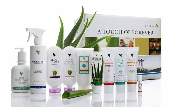 FOREVER TOUCHES contenuto: Aloe Lips (1 Stick) Forever Bright Toothgel Aloe Liquid Soap Aloe First