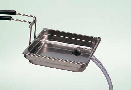 Chiusura filtrante da posizione attraverso sifone a parete o a pavimento. Afflusso dell acqua attivabile manualmente tramite rubinetto.