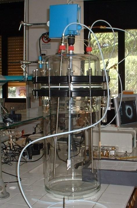 Test emission chamber (UNI EN ISO 16000-9) La Camera Sperimentale è
