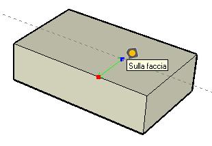 4. Sposta il cursore nella direzione in cui vuoi misurare. Una linea di misura temporanea e una linea di costruzione verranno tracciate dal punto di partenza. 4.
