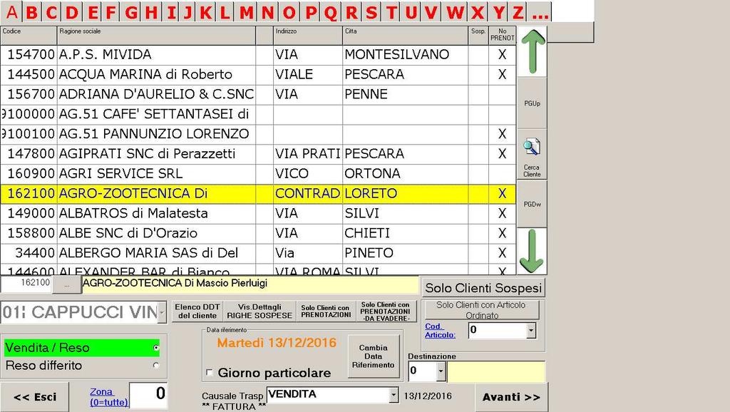 L'interfaccia di scelta del cliente presenta l'elenco in ordine alfabetico suddiviso per lettera iniziale.