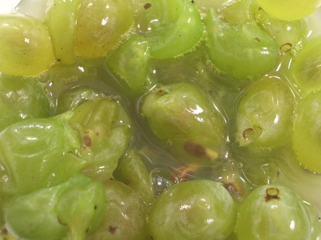 macerazione In cantina per l uva raccolta a mano In