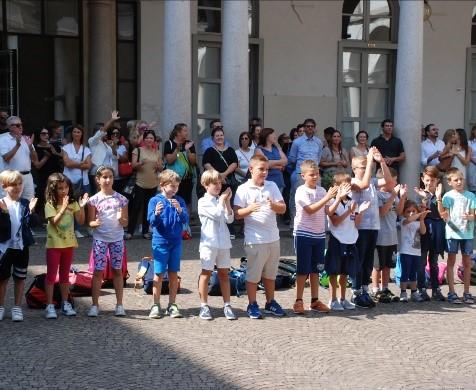 Scuola Primaria Il modello organizzativo - didattico Il sistema delle maestre prevalenti