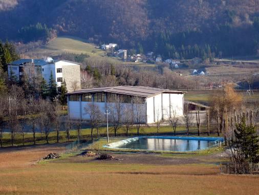 Obiettivi Costruire un modello replicabile nei comuni dell Appennino Tosco-Emiliano, che permetta: lo sviluppo di piccole reti di teleriscaldamento distribuite nel territorio l avviamento