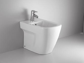 091893 20 Lavabo soprapiano monoforo per installazione ad incasso cm 67 x 9 Bianco J2800 71,000 091897 10 Lavabo