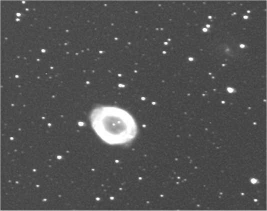 Messier 57 La notte del 31 / 1 / 1779 vidi una macchia di luce tra e lyrae cercando la cometa del 1779 che passava lì vicino.