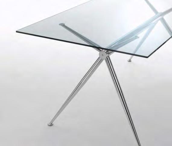 .03 Brioso Tavolo fisso con struttura in acciaio. Piani in cristallo. - Table with metal frame.glastop. - Table avec structure en acier. Plateau en verre. - Tisch mit Gestell aus Stahl. Glasplatte.