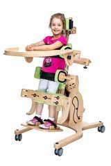 Poter dare al bambino la possibilità di mantenere in completa sicurezza la posizione verticale, è molto utile nello