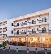 HOTEL NANCY 3 H Hersonissos Posizione: situato nel centro di Hersonissos, vicino a bar e taverne. Dista 50 m dalla spiaggia ed a 25 km dall aeroporto.