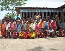 villaggi di Kolisha, Khona, Pankhali e Chunkury. Nel distretto di Rampal il progetto scuola educazione è ubicato nel villaggio di Guna.