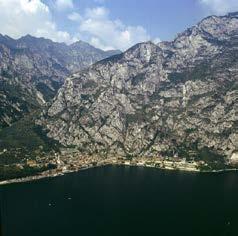 38 FOTO TITOLO: LAGO DI GARDA