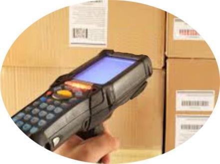 LE ETICHETTE RFID Cosa sono 1/2 02 Le etichette RFID (Radio Frequency IDentification) si basano