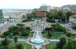 TEMPO LIBERO LA RIVIERA Per passare una serata in compagnia mangiando un gelato, potete visitare i centri cittadini.