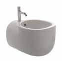 Lavabi sospesi Wall-hung basins Lavabi da appoggio Sit-on basins Orinatoi Urinals Vasi e bidet sospesi Wall-hung pans and bidet Vasi e bidet a terra Floor mounted pans