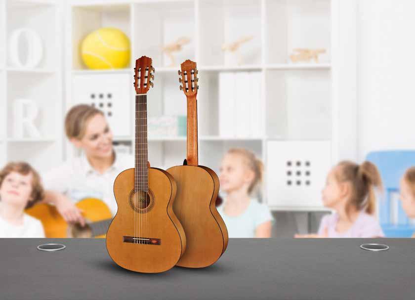 STUDENT SERIES CC-08 7 Avere uno strumento affidabile è fondamentale per chi muove i primi passi nello studio della chitarra.