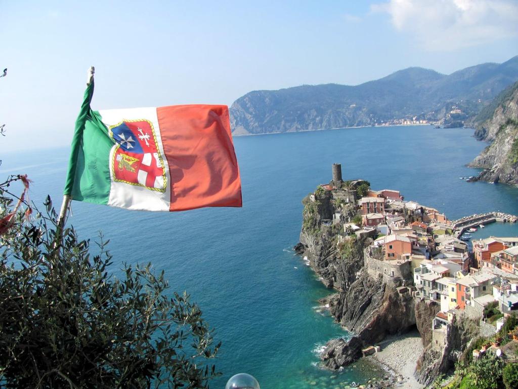 CINQUE TERRE A MARZO 2017 Periodo 16 19 marzo 2017 Equipaggio : Ezio, Daniela e Cody su Laika Percorsi 1245 km con n. 02 rifornimenti da 99,85 a 1.110 /l in Slovenia e 65 a 1.