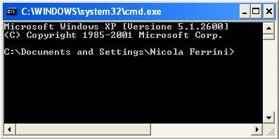 Windows XP e MacOS X sono invece sistemi operativi a interfaccia grafica (Graphical User Interface - GUI): tutte le operazioni si svolgono tramite icone e finestre, usando intensivamente il mouse per