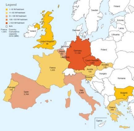 3 Una seconda considerazione è che la sommatoria totale delle energie rinnovabili, seppur influenzata pesantemente dal fatto che la richiesta di energia richiesta sia calata di oltre il 3%, è che l