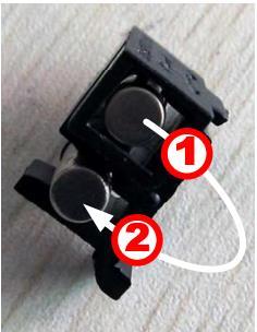 4. Sostituire un nuovo fusibile Selezionare il fusibile di ricambio (3.15A / 250V) e sostituirlo nella posizione di lavoro. 5.