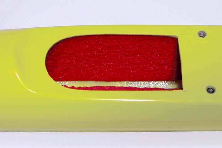 asciugare; Fig.20: Velcro in posizione sul pacco di batterie.
